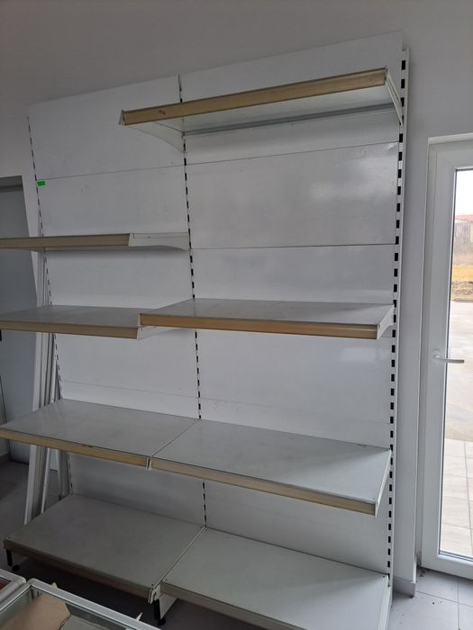 Метален рафтове 1.90 на 2.34височина