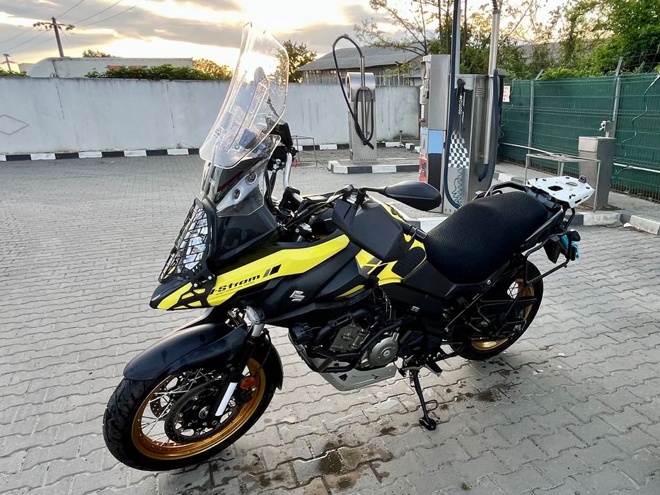 Suzuki V Strom 650 XT