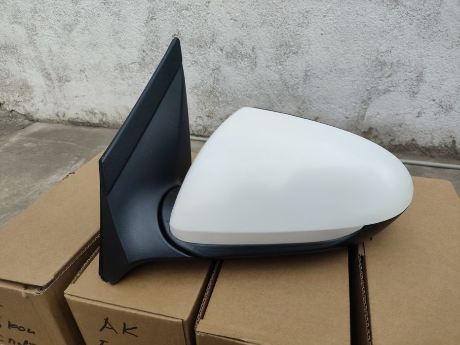 Акцент боковые зеркала