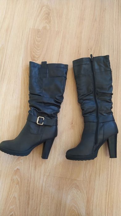 НОВИ Дамски - зимни обувки с висок ток