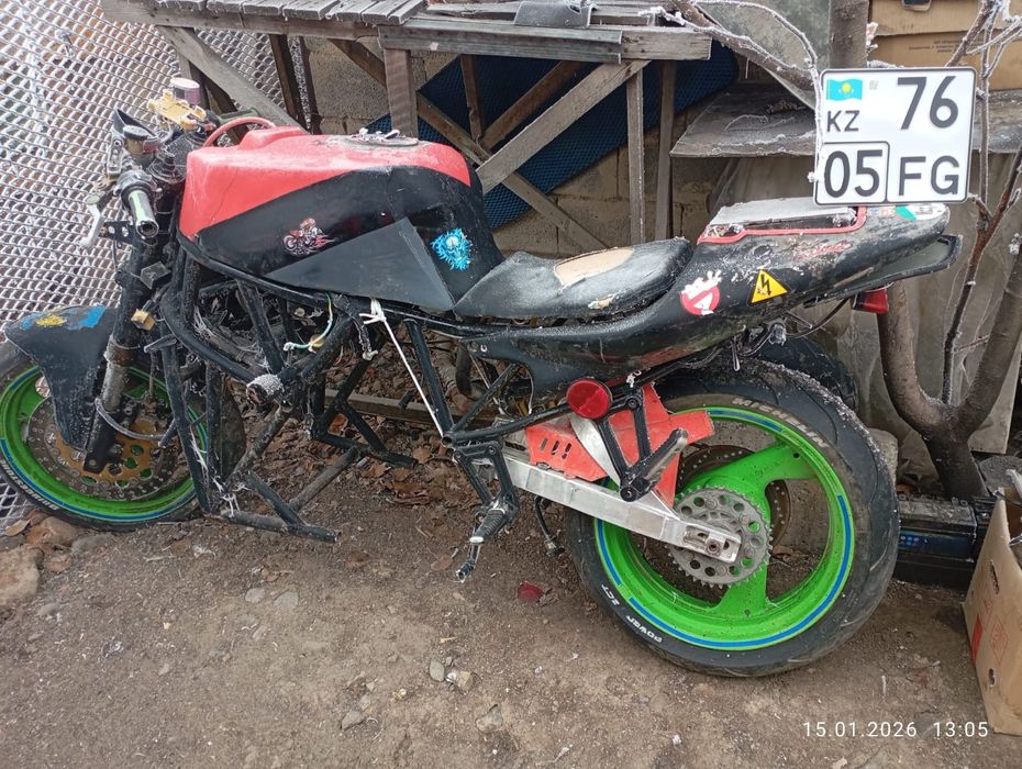 Ducati 900 Super Sport