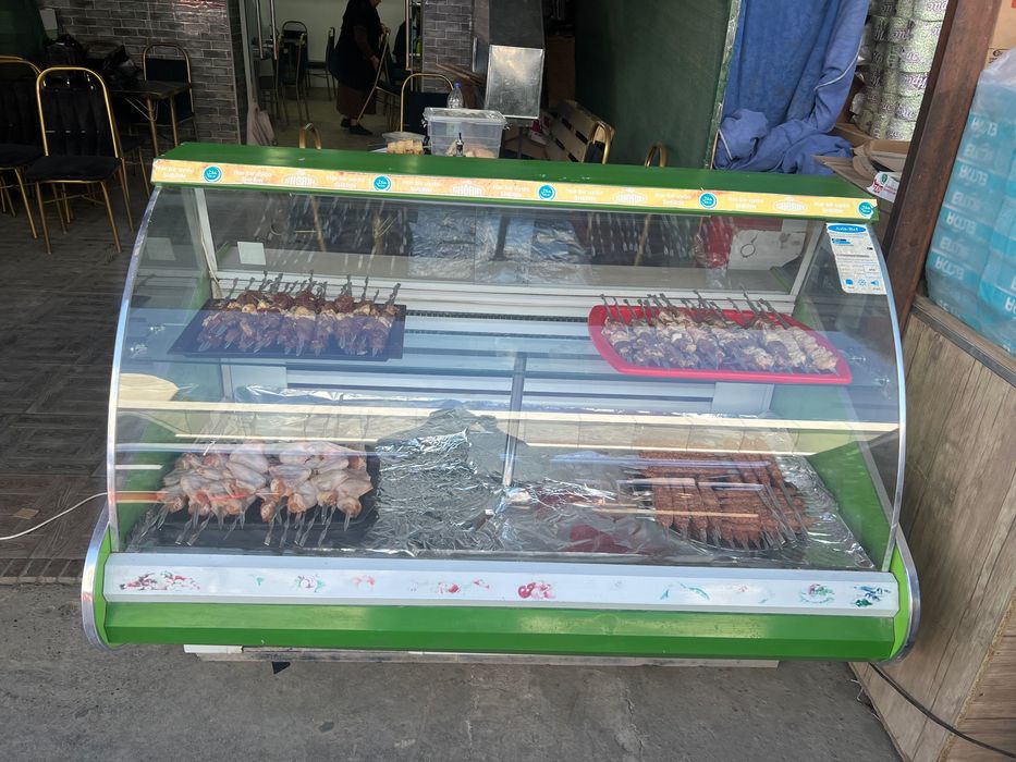 Холодильник Витрина