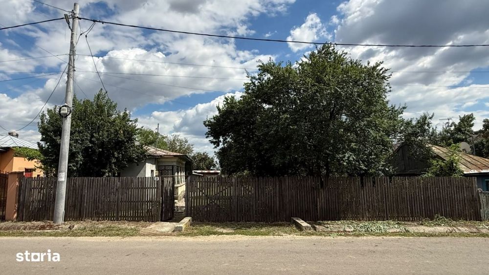 Casa rurala cu gradina mare, langa Bucuresti