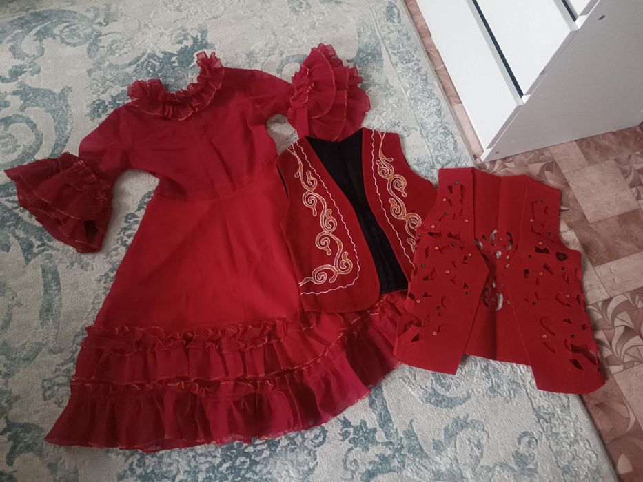 Шикарный костюм на праздники