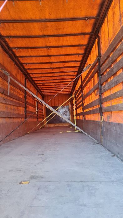 Прицеп KRONE Сотилади 
 Йили: 2004