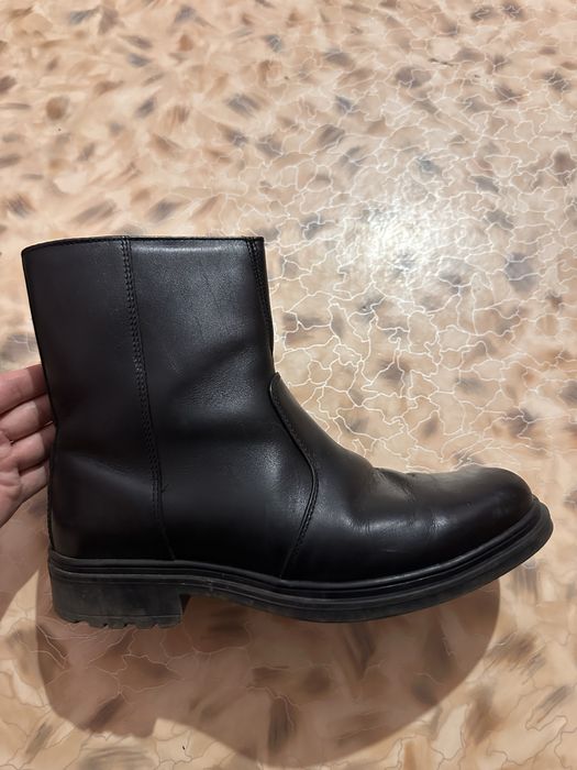 Продам мужсие сапоги 40 размер