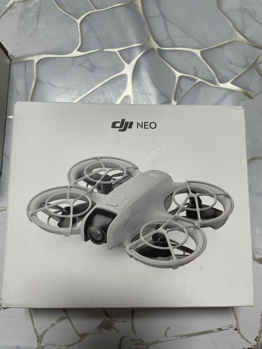 DJI neo дрон новый исползовалься 3 раза