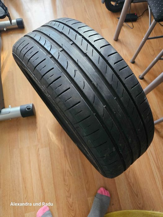 Anvelope de vara 2 buc in stare foarte bune 235/50 R19 Intercontinetal