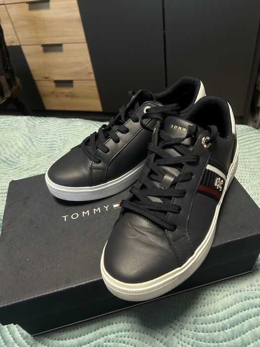 Tommy Hilfiger дамски кецове