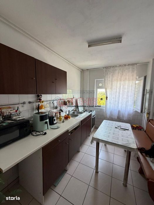 Apartament 4 camere I 80 mp | Șos. Berceni nr. 41 | Etaj 5/10
