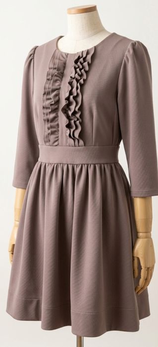 Rochie zean detaliu umeri