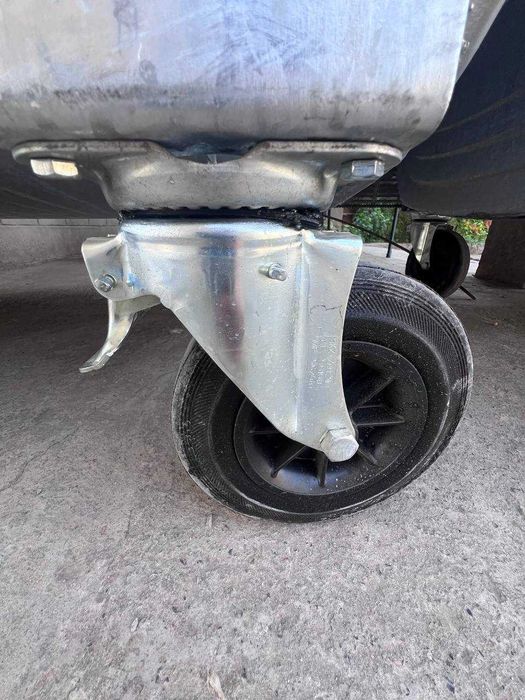 Мусорные баки 1100 Л