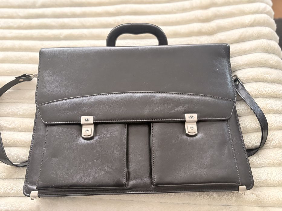 Чанти за лаптоп от естествена кожа, бизнес чанти