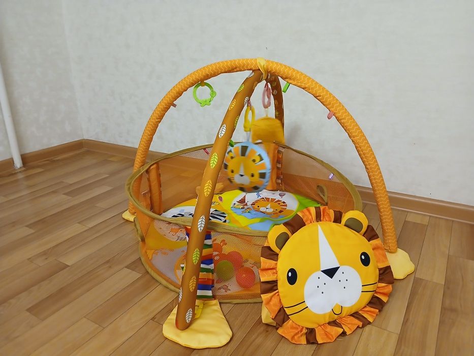 Продам игровой манеж