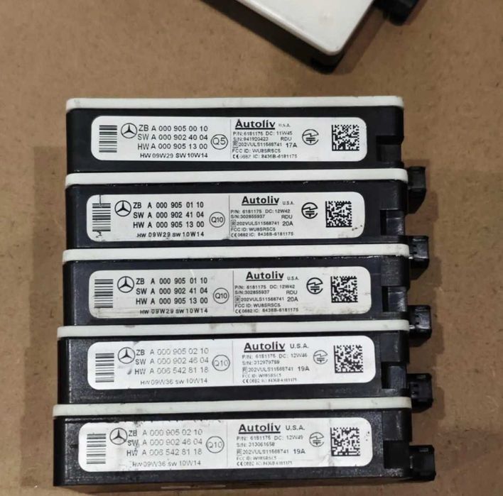 Радар сензор A 000 905 00 10        А122