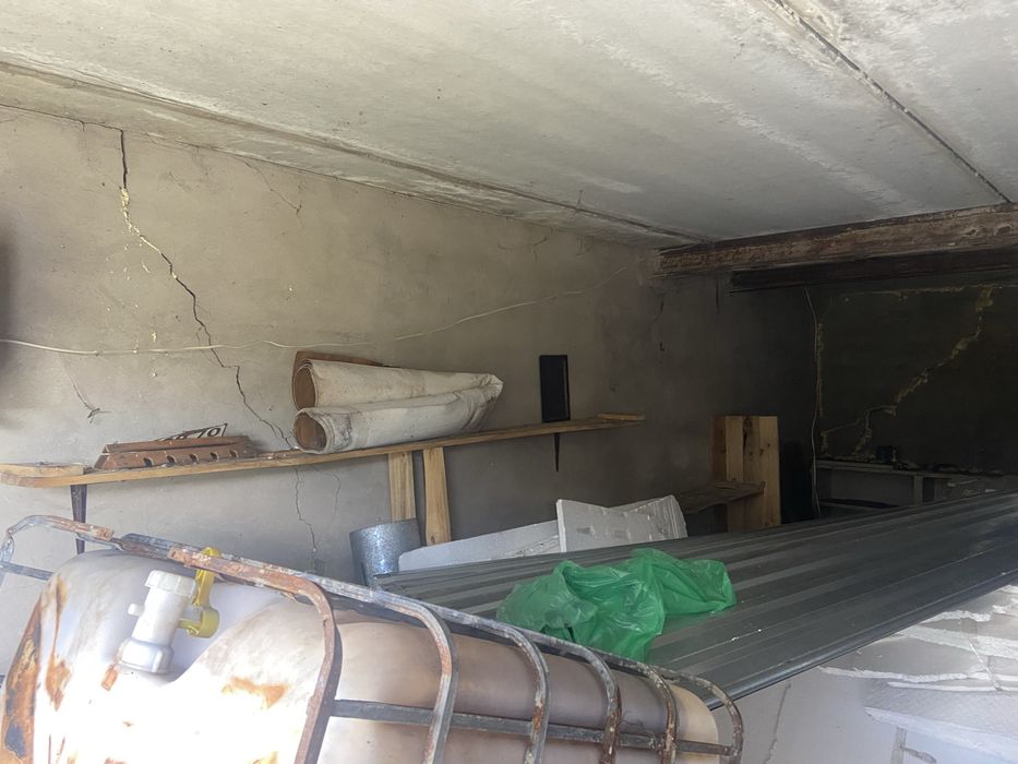 Продам гараж не леголизован !