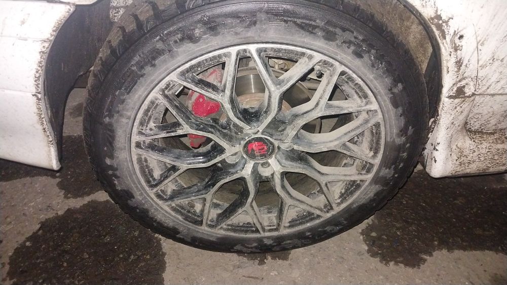 Продам титанки р16