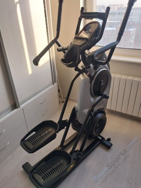 Кросстренер Bowflex Max Trainer M6