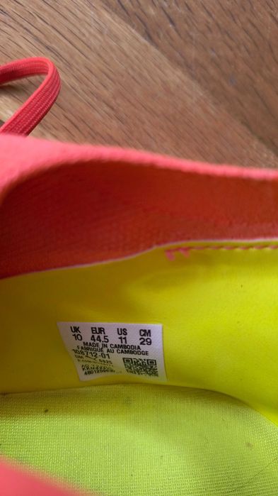 Футболни бутонки PUMA FUTURE 9 PRO FG/AG