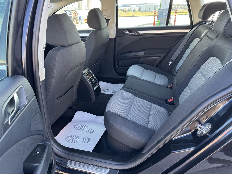 Skoda Superb 2.0TDI-170CP Euro5 NOU ADUS Bixenon Navigatie Jante Top