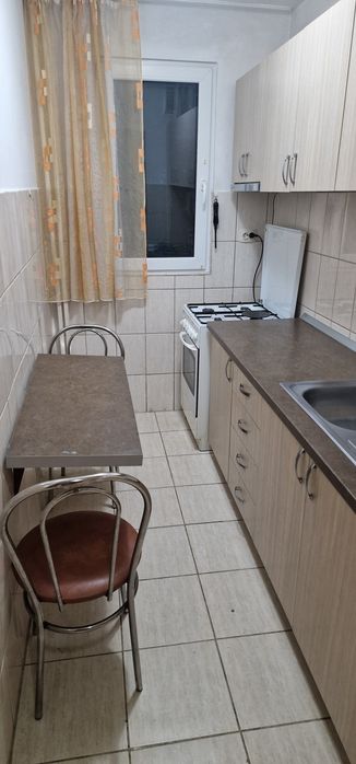 Inchiriez apart.2 camere