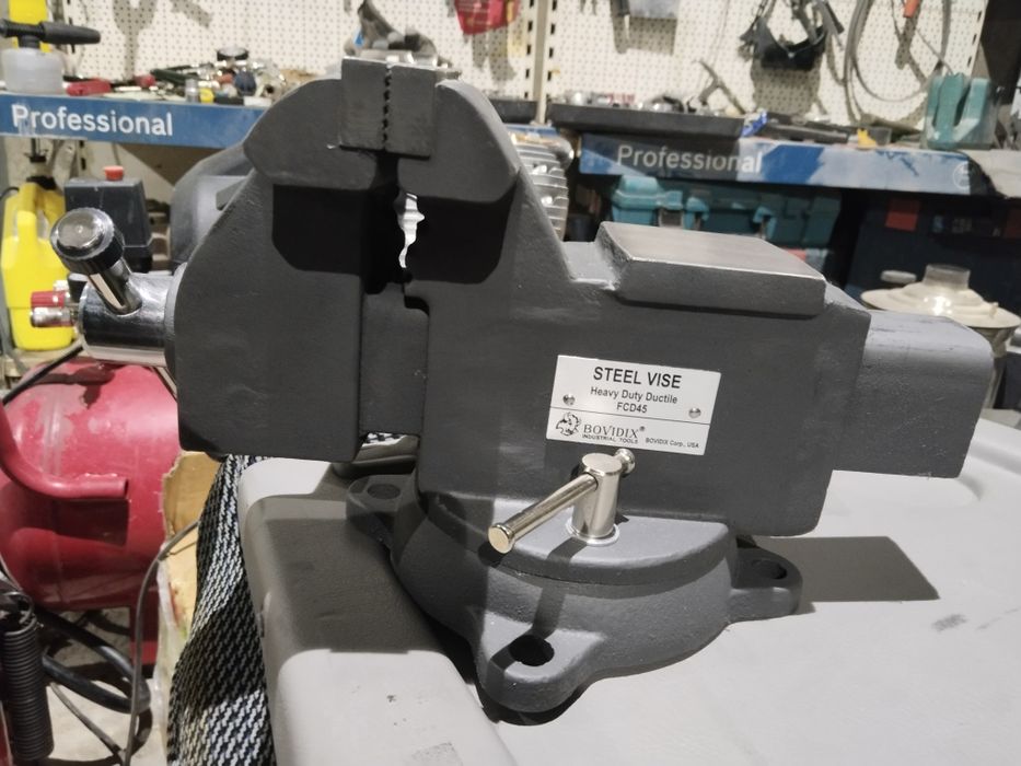 Тиски тисы новые