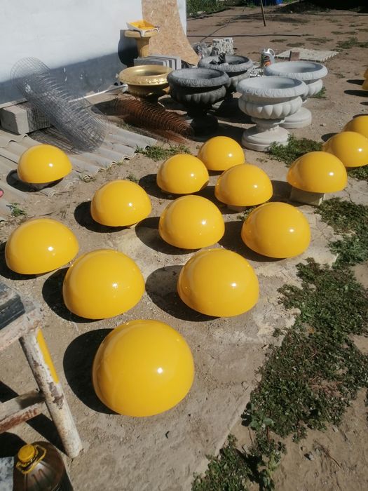 Полусферы из бетона