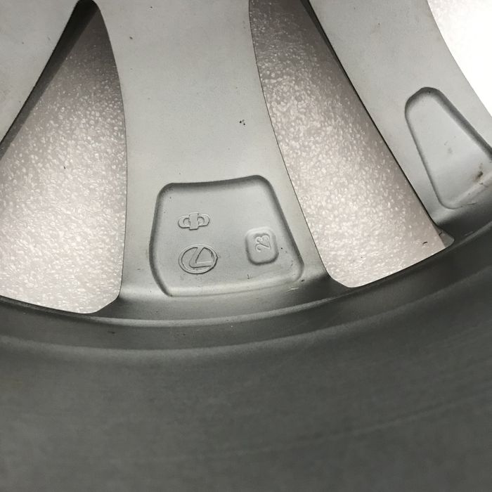 1x janta Lexus 7.5Jx17 ET40 ES IS GS R17