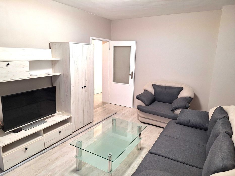 Дава се под наем Двустаен апартамент в София, Надежда 1 - 70 кв.м за 499 € - Снимка #3