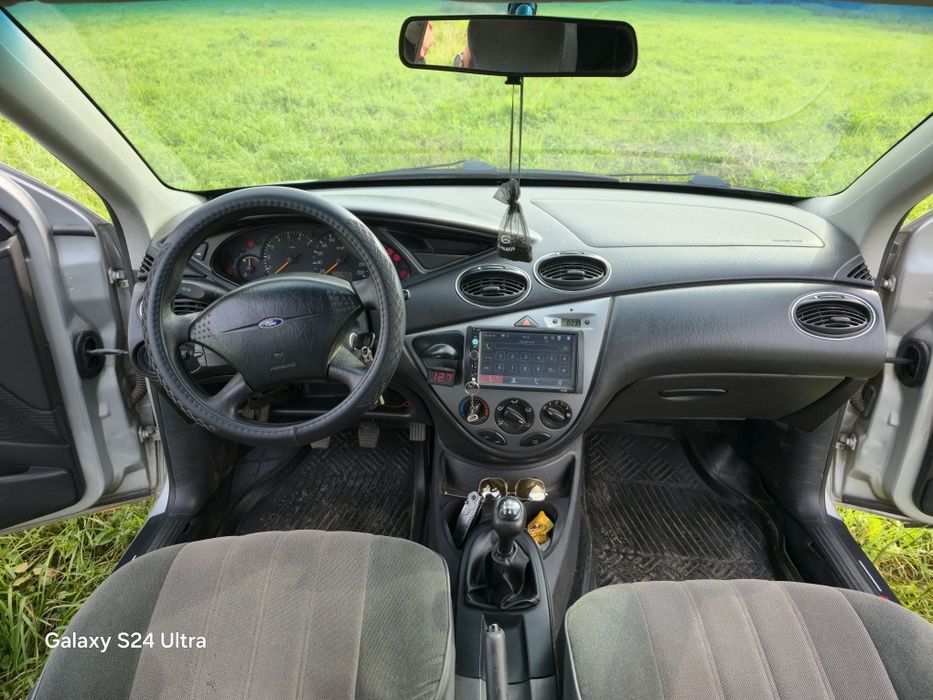 Продам Ford focus