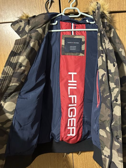 Geaca Tommy Hilfiger