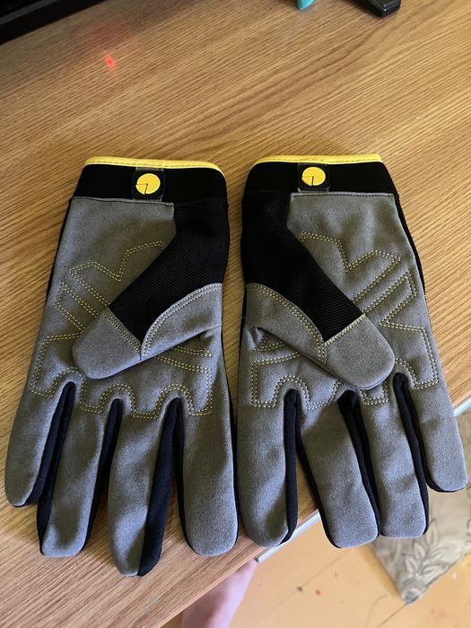 Manuși de lucru mecanici…(CERVA)..