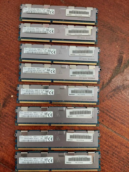 Hdd 900GB SAS 2,5 Savvio 10k Caddy Server Memorie RAM 32GB 10600R Ddr3