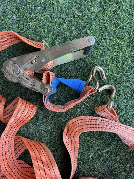 Ремень натяжитель для груза