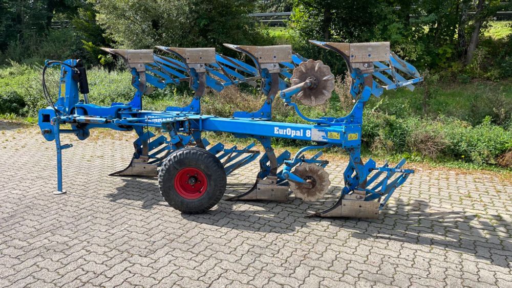 Lemken Europal 8 омоч, плуг  Claas, John Deere, Case, Belarus tortadi