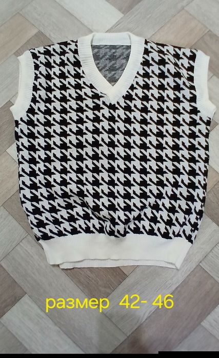 Продам женские вещи .