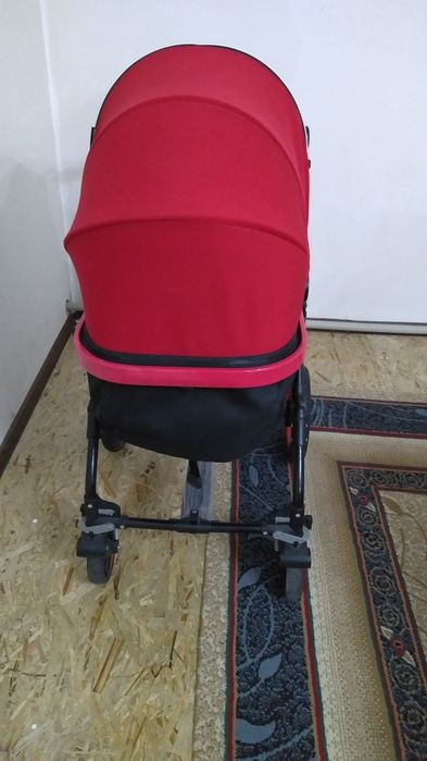 Детская коляска .