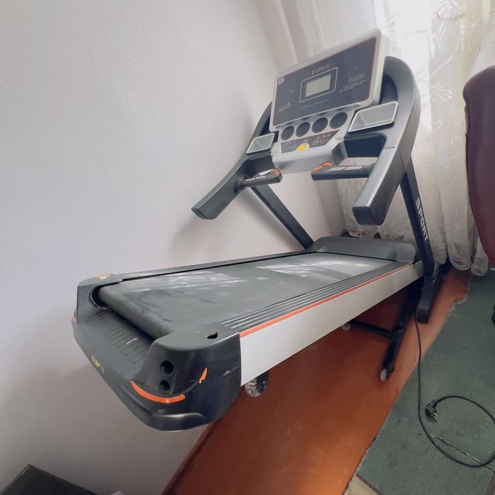 Беговая дорожка Genau 2,8л.с