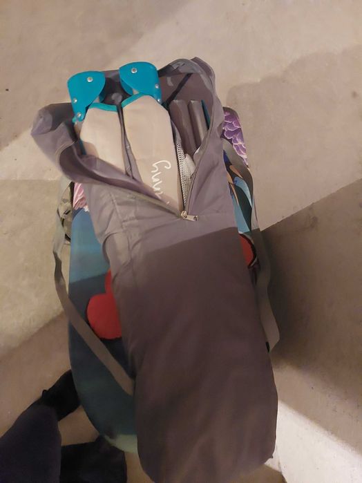 Продавам детска кошарка с матрак Пиер Карден