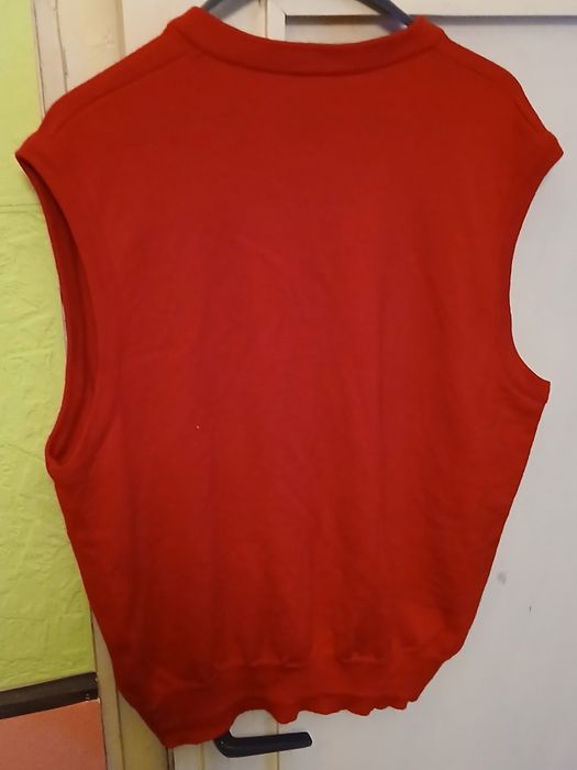 Мъжки жилетки Lacoste.