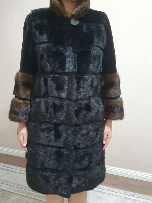 Продам норковый шубы разные