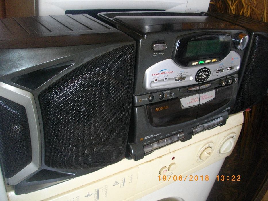 Двукасетъчен Радио Касетофон-Караоке-Sonashi SNS-801 Karaoke MPX Sist