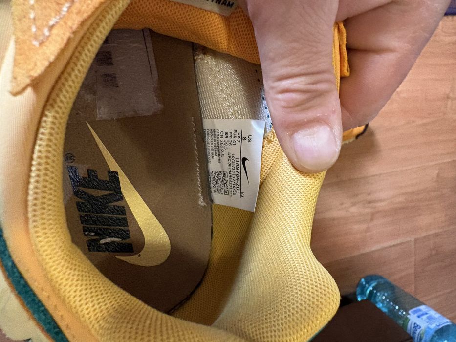 Маратонки nike !