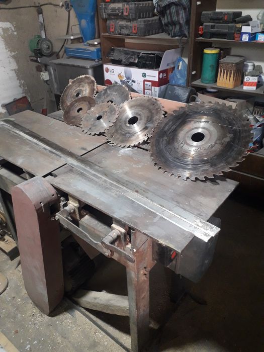 Циркульно фуговальный станок