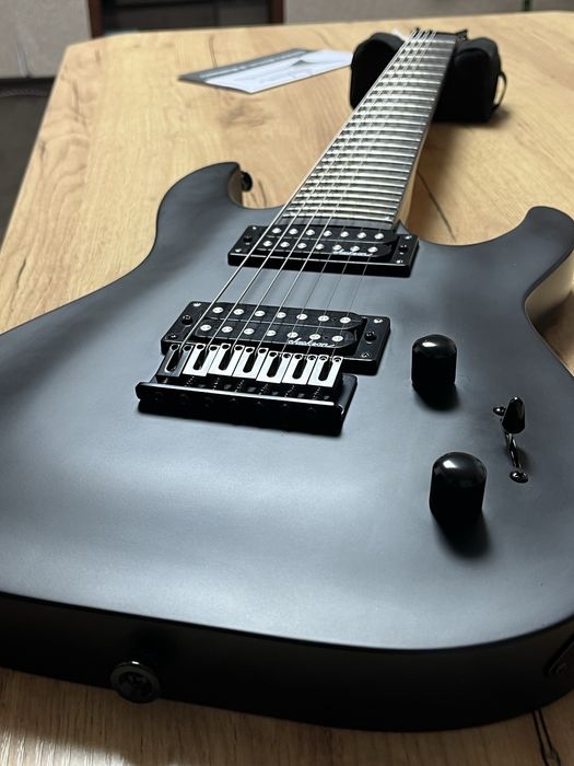Продам новую гитару Jackson JS22-7