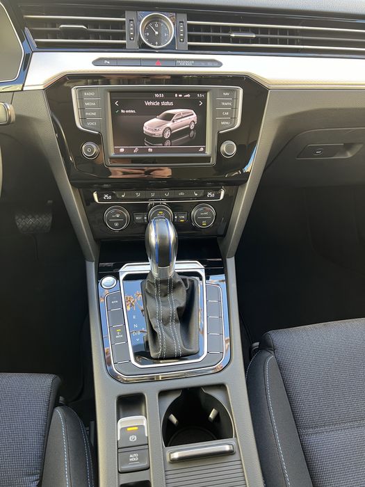 Vand/schimb cu electrica VW Passat B8 GTE Plugin hibrid 2017. Benzina+electric