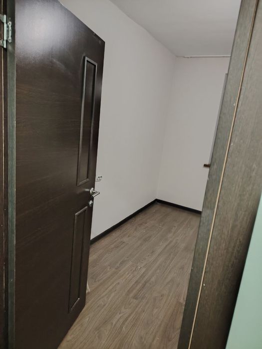 Янги курилган 3 хонали уй сотилади (3/5/7)