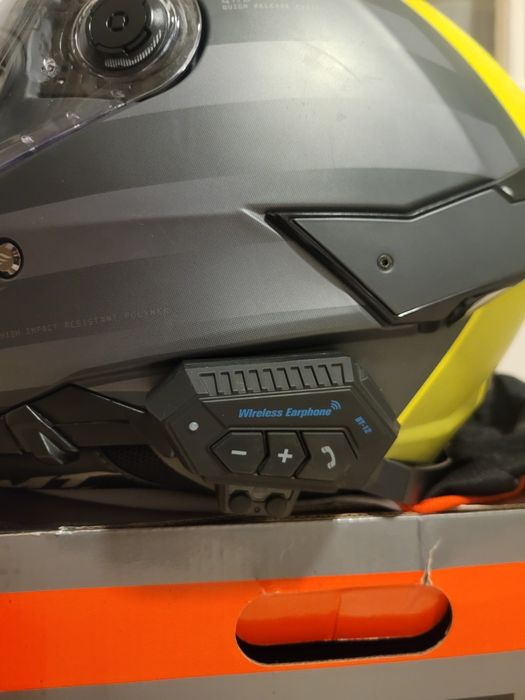 Mt Helmets Thunder 4 + intercom