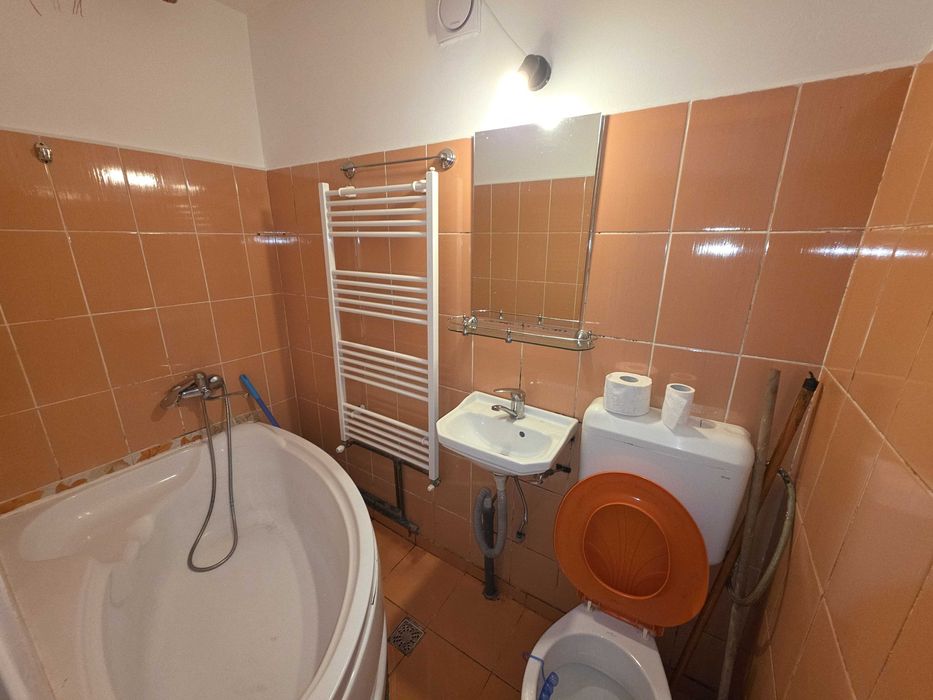 Garsoniera moderna in Prundu