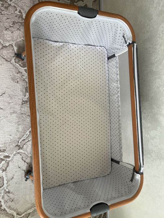Продам манеж кровать